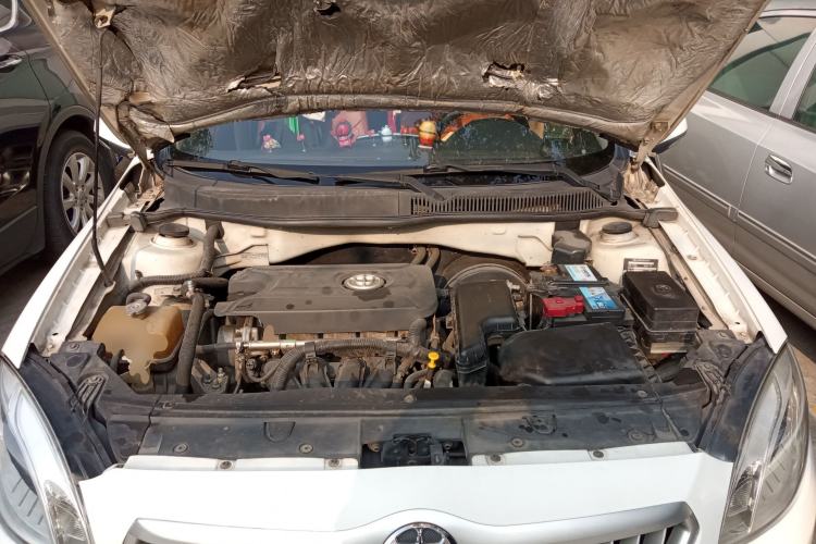 Used Brilliance H330 2013 1.5L Manual Comfort Model Engine Bay