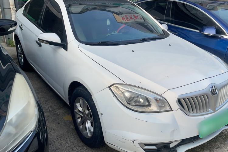 Used Brilliance H330 2013 1.5L Automatic Luxury Model Exterior 1