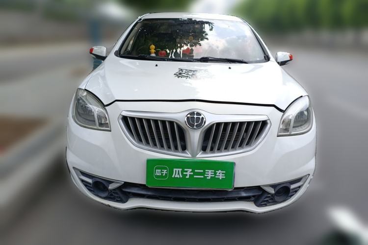 Used Brilliance H330 2013 1.5L Manual Comfort Model Front