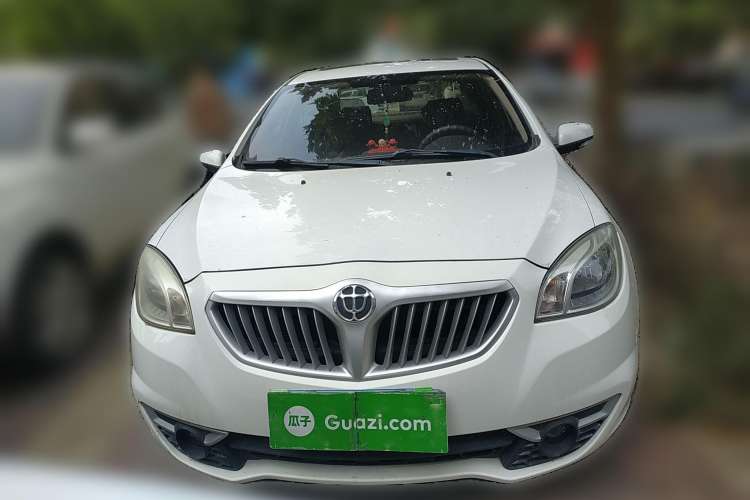 Used Brilliance H330 2013 1.5L Manual Luxury Model Front