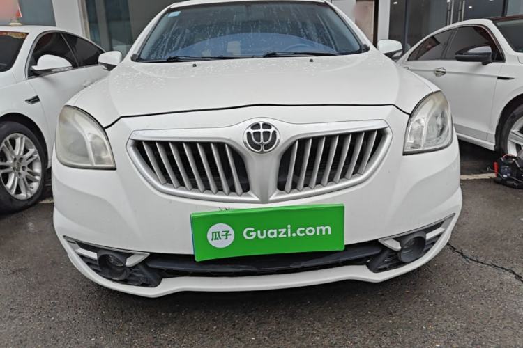 Used Brilliance H330 2013 1.5L Automatic Luxury Model Front