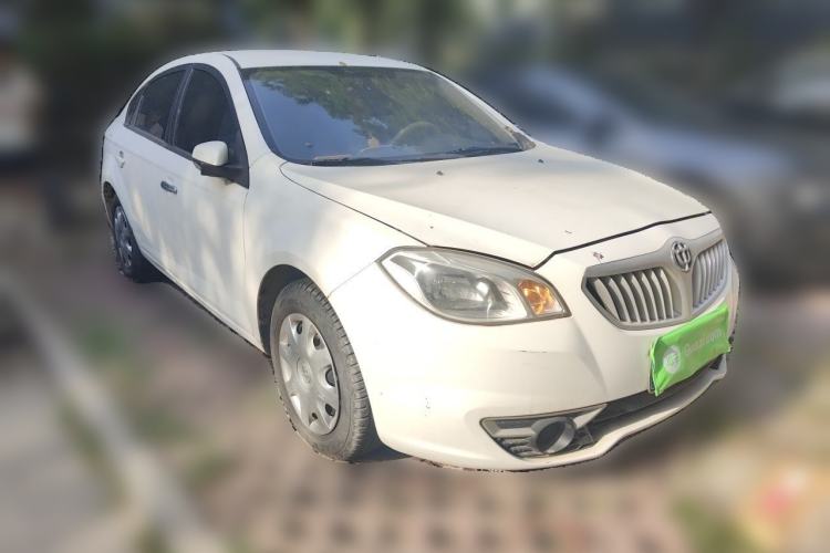 Used Brilliance H330 2013 1.5L Automatic Comfort Edition Front Right 45 Deg