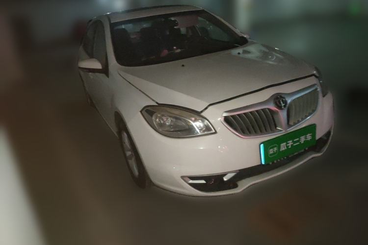 Used Brilliance H330 2013 1.5L Automatic Luxury Model Front Right 45 Deg