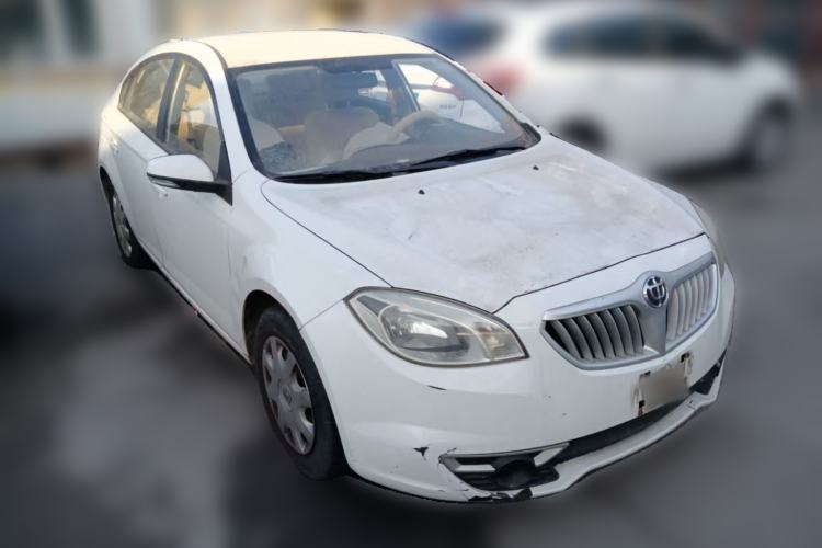 Used Brilliance H330 2013 1.5L Automatic Comfort Edition Front Right 45 Deg