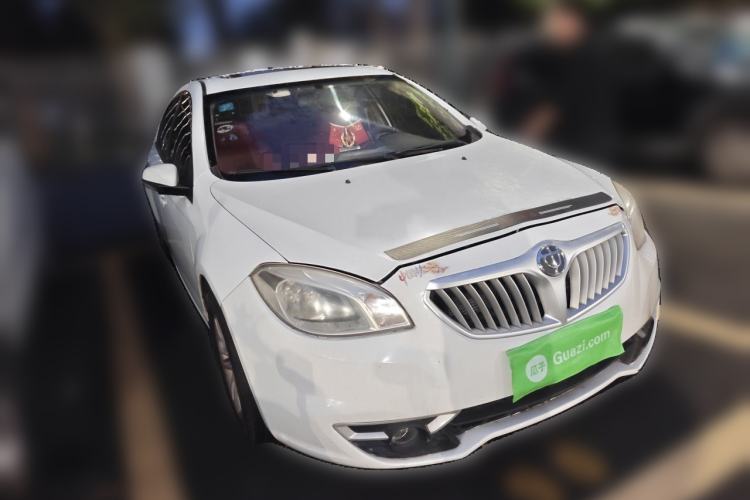Used Brilliance H330 2013 1.5L Automatic Luxury Model Front Right 45 Deg