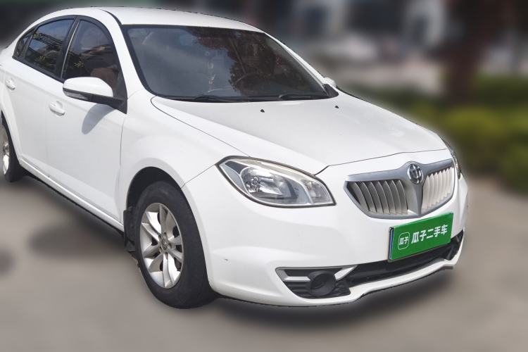 Used Brilliance H330 2013 1.5L Manual Comfort Model Front Right 45 Deg