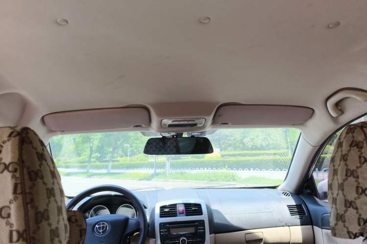 Used Brilliance H330 2013 1.5L Manual Comfort Model Headliner