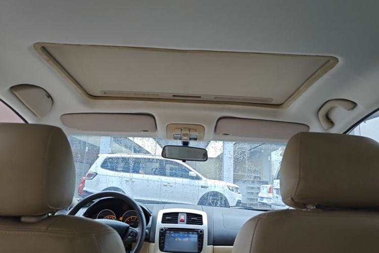 Used Brilliance H330 2013 1.5L Automatic Luxury Model Headliner