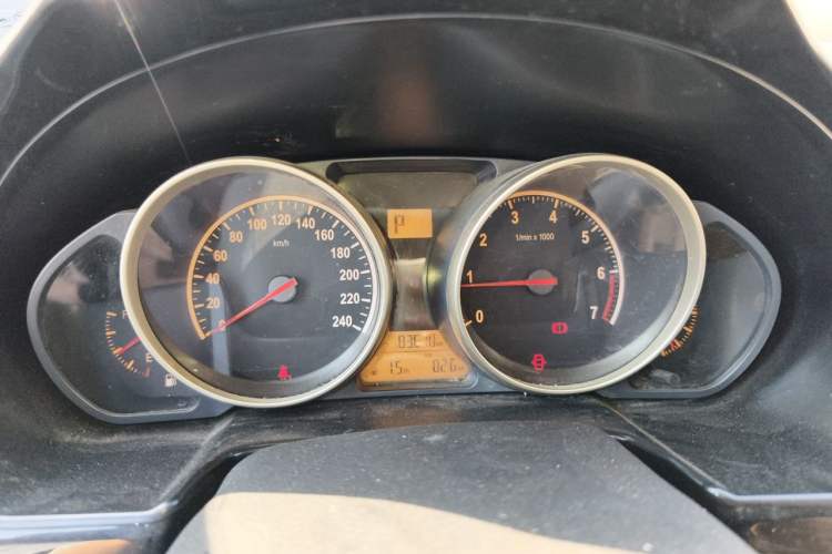 Used Brilliance H330 2013 1.5L Automatic Luxury Model Instrument Cluster