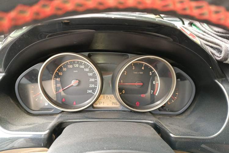 Used Brilliance H330 2013 1.5L Manual Comfort Model Instrument Cluster