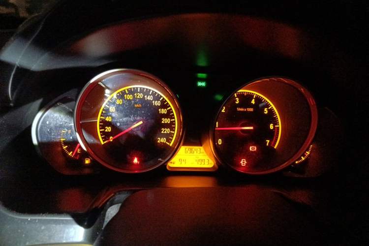 Used Brilliance H330 2013 1.5L Manual Comfort Model Instrument Cluster