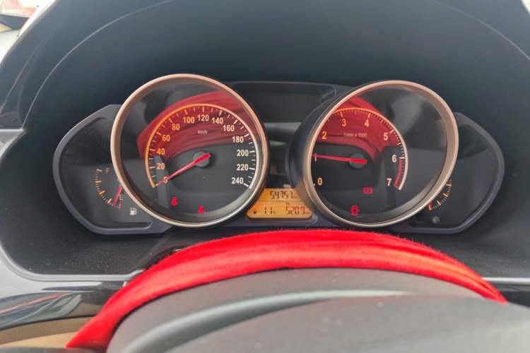 Used Brilliance H330 2013 1.5L Manual Luxury Model Instrument Cluster