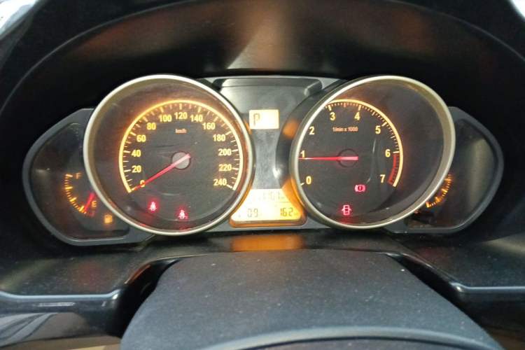 Used Brilliance H330 2013 1.5L Automatic Luxury Model Instrument Cluster