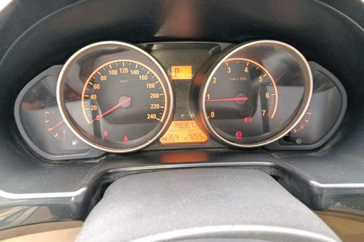 Used Brilliance H330 2013 1.5L Automatic Luxury Model Instrument Cluster
