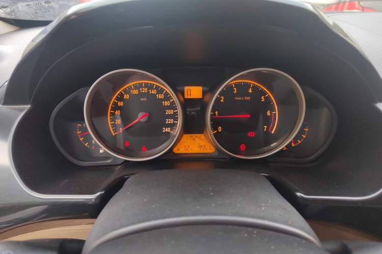 Used Brilliance H330 2013 1.5L Automatic Luxury Model Instrument Cluster