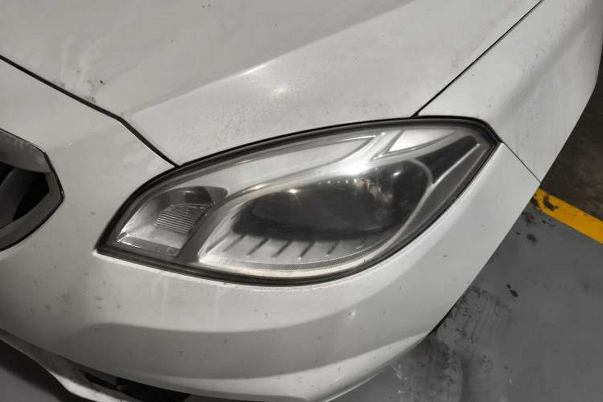 Used Brilliance H330 2013 1.5L Automatic Luxury Model Left Front Headlight