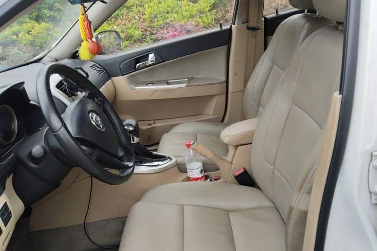 Used Brilliance H330 2013 1.5L Automatic Luxury Model Left Front Seat