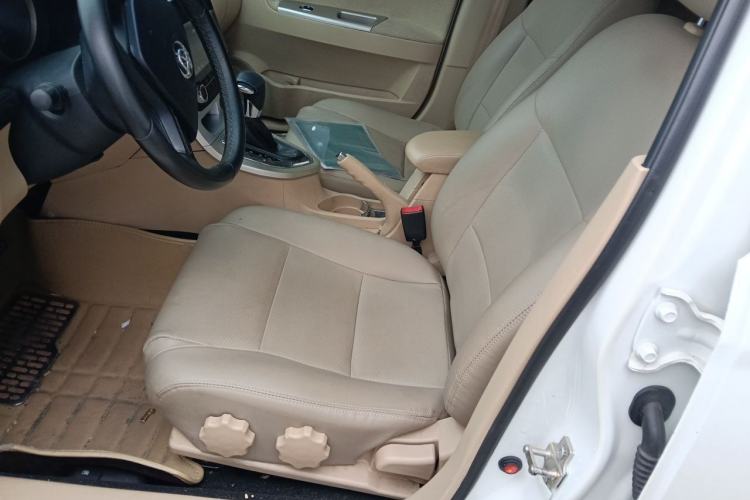 Used Brilliance H330 2013 1.5L Automatic Luxury Model Left Front Seat