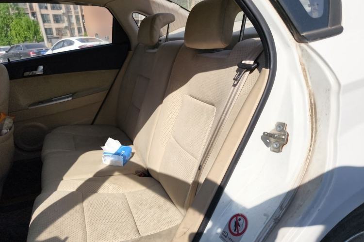 Used Brilliance H330 2013 1.5L Automatic Luxury Model Left Rear Seat