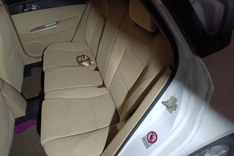 Used Brilliance H330 2013 1.5L Manual Comfort Model Left Rear Seat