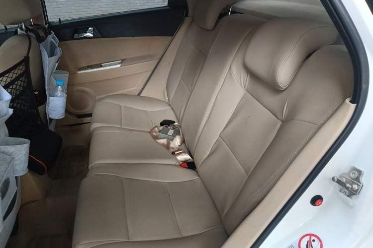 Used Brilliance H330 2013 1.5L Automatic Luxury Model Left Rear Seat