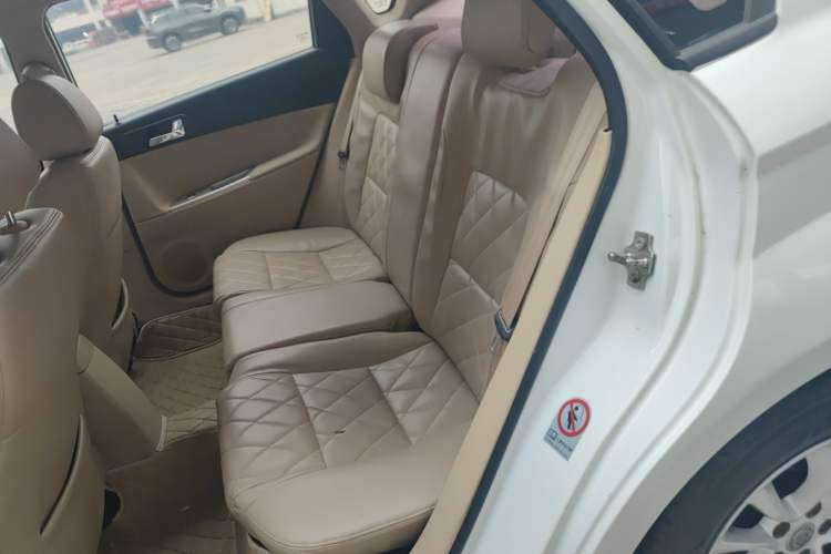 Used Brilliance H330 2013 1.5L Manual Luxury Model Left Rear Seat