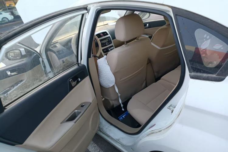 Used Brilliance H330 2013 1.5L Automatic Comfort Edition Left Rear Seat