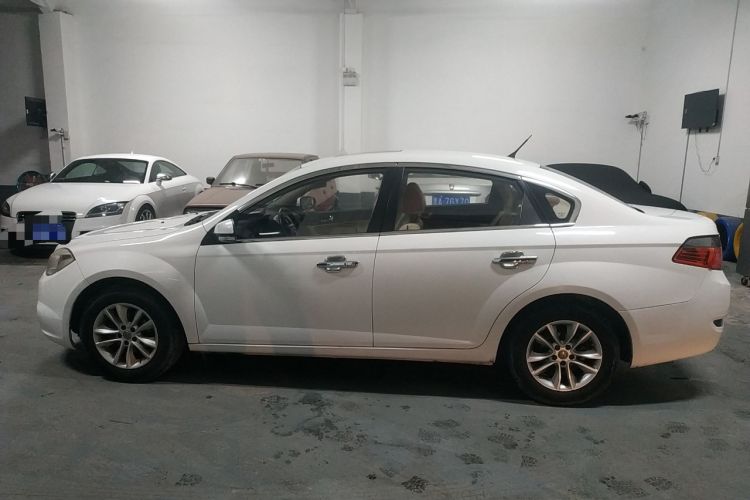 Used Brilliance H330 2013 1.5L Automatic Luxury Model Left Side