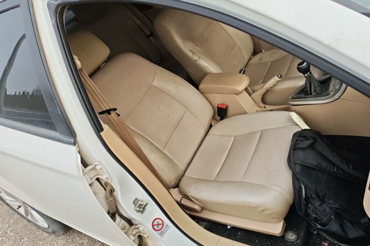 Used Brilliance H330 2013 1.5L Manual Comfort Model Right Front Seat