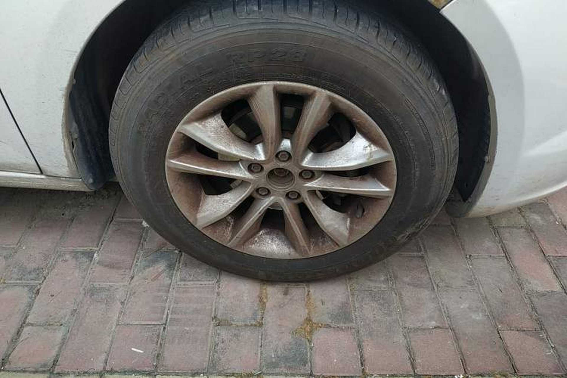 Used Brilliance H330 2013 1.5L Manual Luxury Model Right Front Wheel Hub