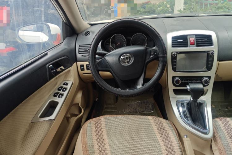 Used Brilliance H330 2013 1.5L Automatic Luxury Model Steering Wheel