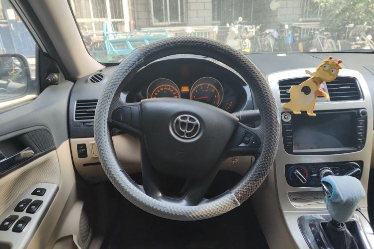 Used Brilliance H330 2013 1.5L Automatic Comfort Edition Steering Wheel