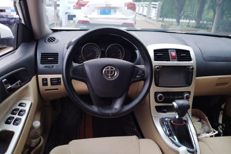 Used Brilliance H330 2013 1.5L Automatic Luxury Model Steering Wheel