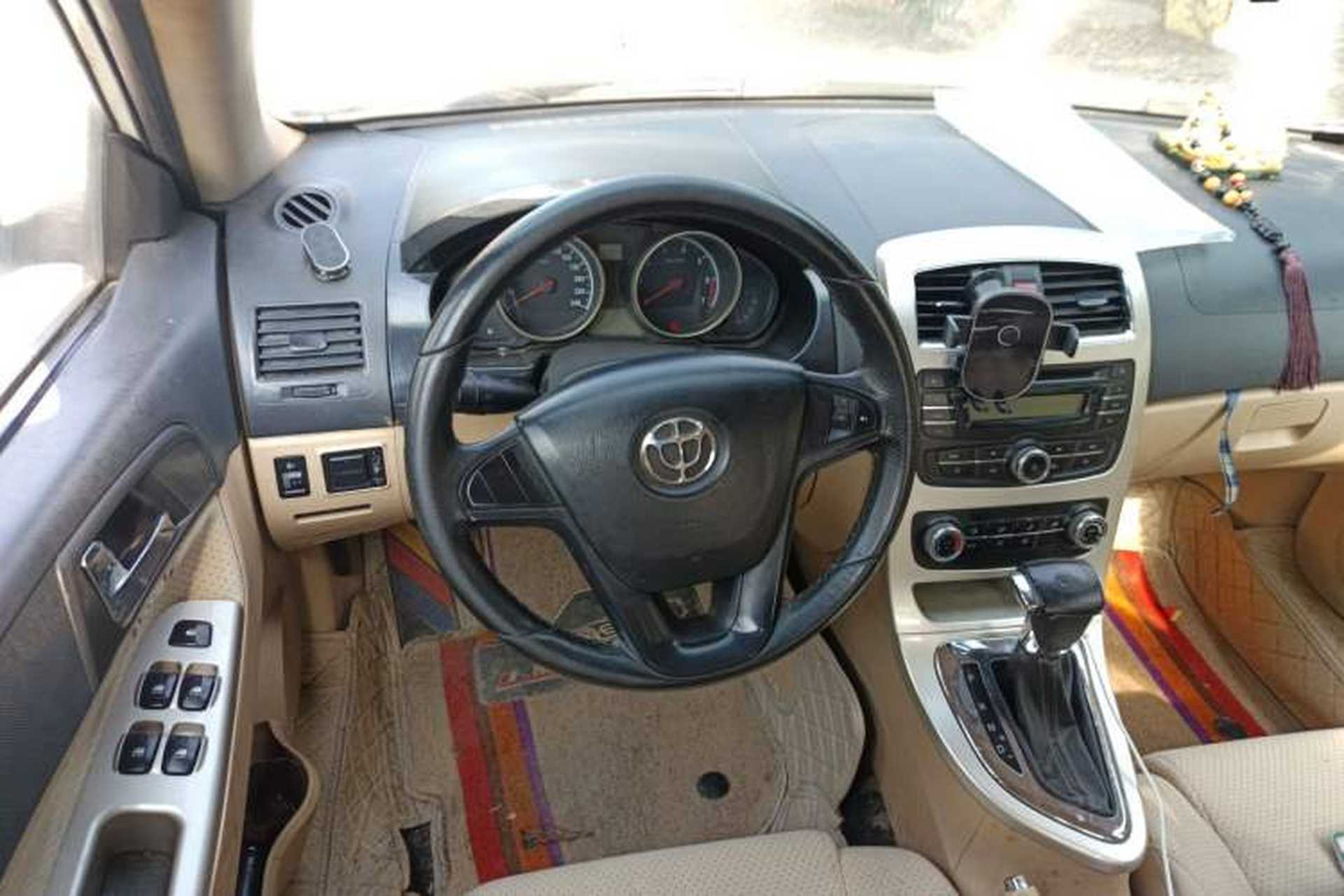 Used Brilliance H330 2013 1.5L Automatic Luxury Model Steering Wheel