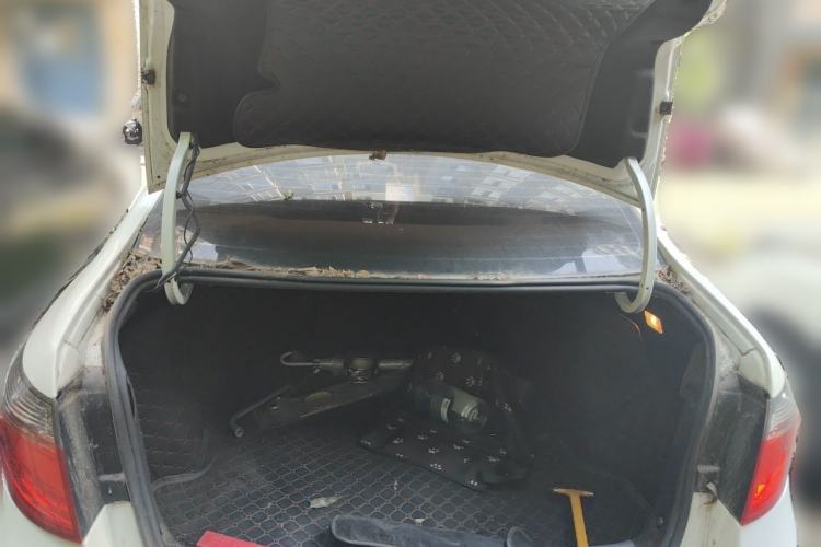 Used Brilliance H330 2013 1.5L Automatic Comfort Edition Trunk