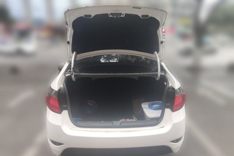 Used Brilliance H330 2013 1.5L Automatic Luxury Model Trunk