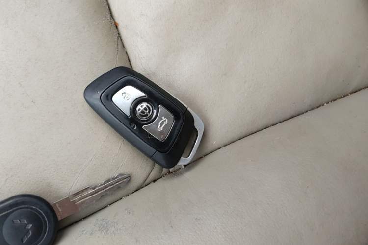 Used Brilliance H330 2013 1.5L Automatic Luxury Model Vehicle Key
