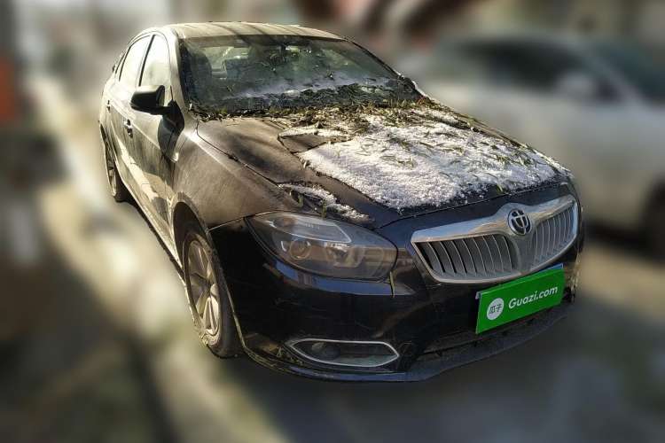Used Brilliance H530 2011 1.6L Manual Comfort Version Front Right 45 Deg