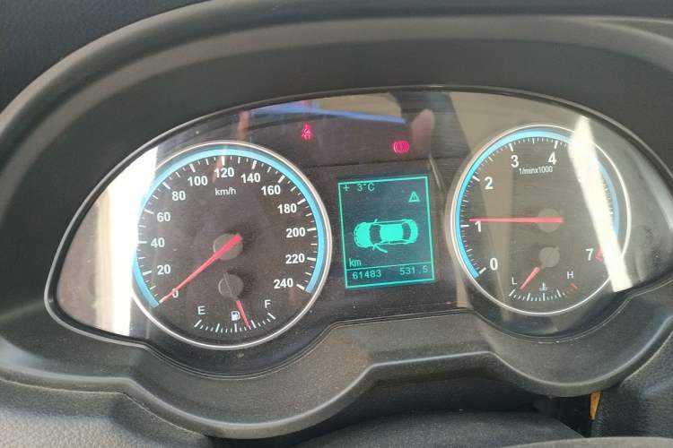 Used Brilliance H530 2011 1.6L Manual Comfort Version Instrument Cluster