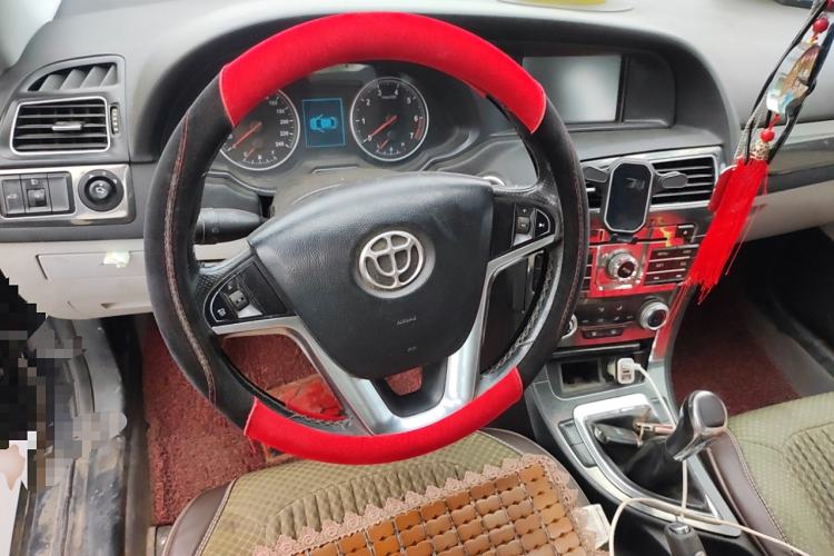 Used Brilliance H530 2011 1.6L Manual Luxury Model Steering Wheel