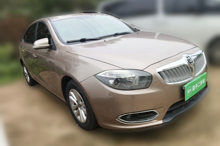 Used Brilliance H530 2011 1.6L Manual Comfort Version Front Right 45 Deg