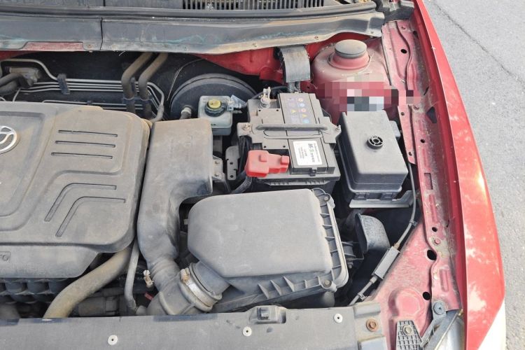 Used Brilliance H530 2011 1.6L Automatic Comfort Edition Engine Bay Left