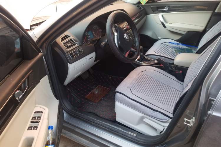 Used Brilliance H530 2011 1.6L Automatic Comfort Edition Driver Seat