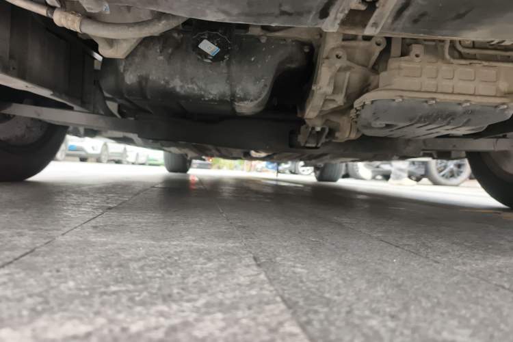 Used Brilliance H530 2011 1.6L Automatic Luxury Version Chassis Front