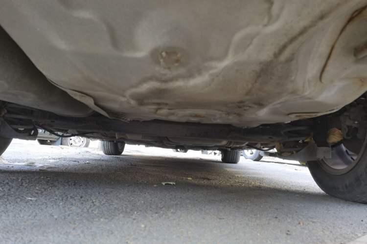 Used Brilliance H530 2011 1.6L Automatic Comfort Edition Chassis Rear