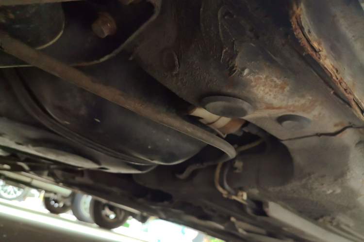 Used Brilliance H530 2011 1.6L Manual Luxury Model Chassis Rear Right