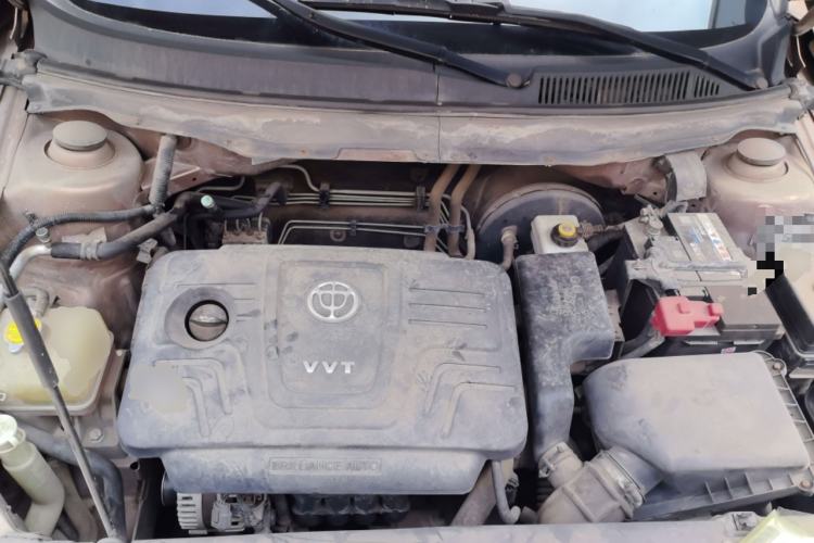 Used Brilliance H530 2011 1.6L Manual Luxury Model Engine Bay