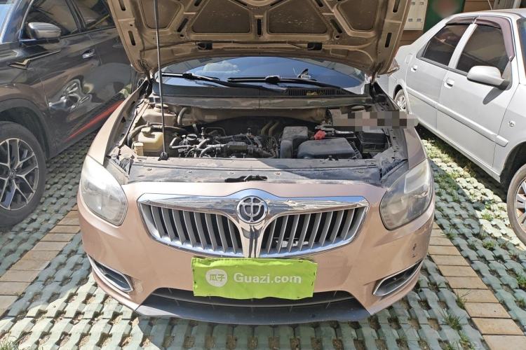 Used Brilliance H530 2011 1.6L Manual Luxury Model Engine Bay
