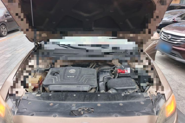 Used Brilliance H530 2011 1.6L Automatic Luxury Version Engine Bay