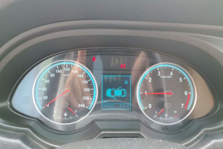Used Brilliance H530 2011 1.6L Manual Luxury Model Instrument Cluster